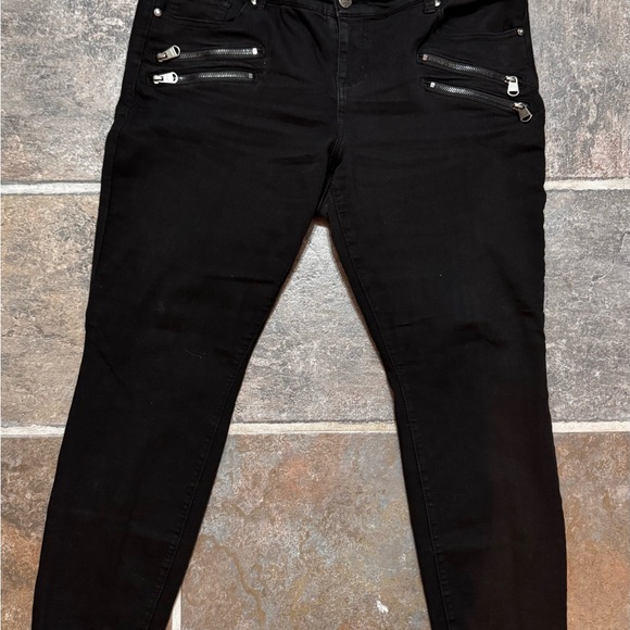 Torrid black jeans size 14. - Picture 2 of 9